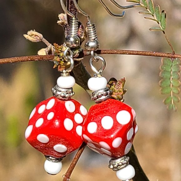 🌟Red Dice!🌟 - Picture 8 of 8